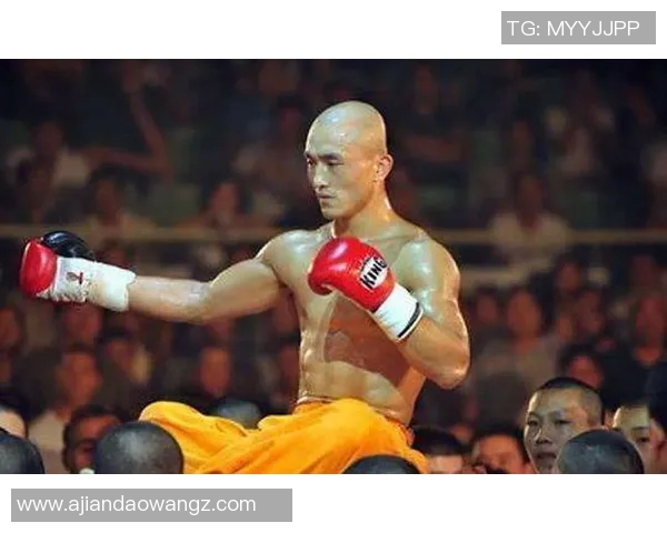 伊萨与一龙巅峰对决谁将成为搏击界的新王者 伊萨与一龙巅峰对决谁将成为搏击界的新王者