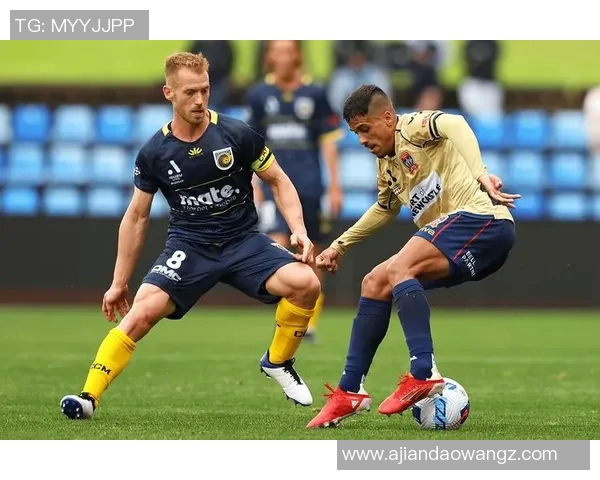 墨尔本城与珀斯光荣的激烈对决展现澳超联赛的精彩魅力 墨尔本城与珀斯光荣的激烈对决展现澳超联赛的精彩魅力